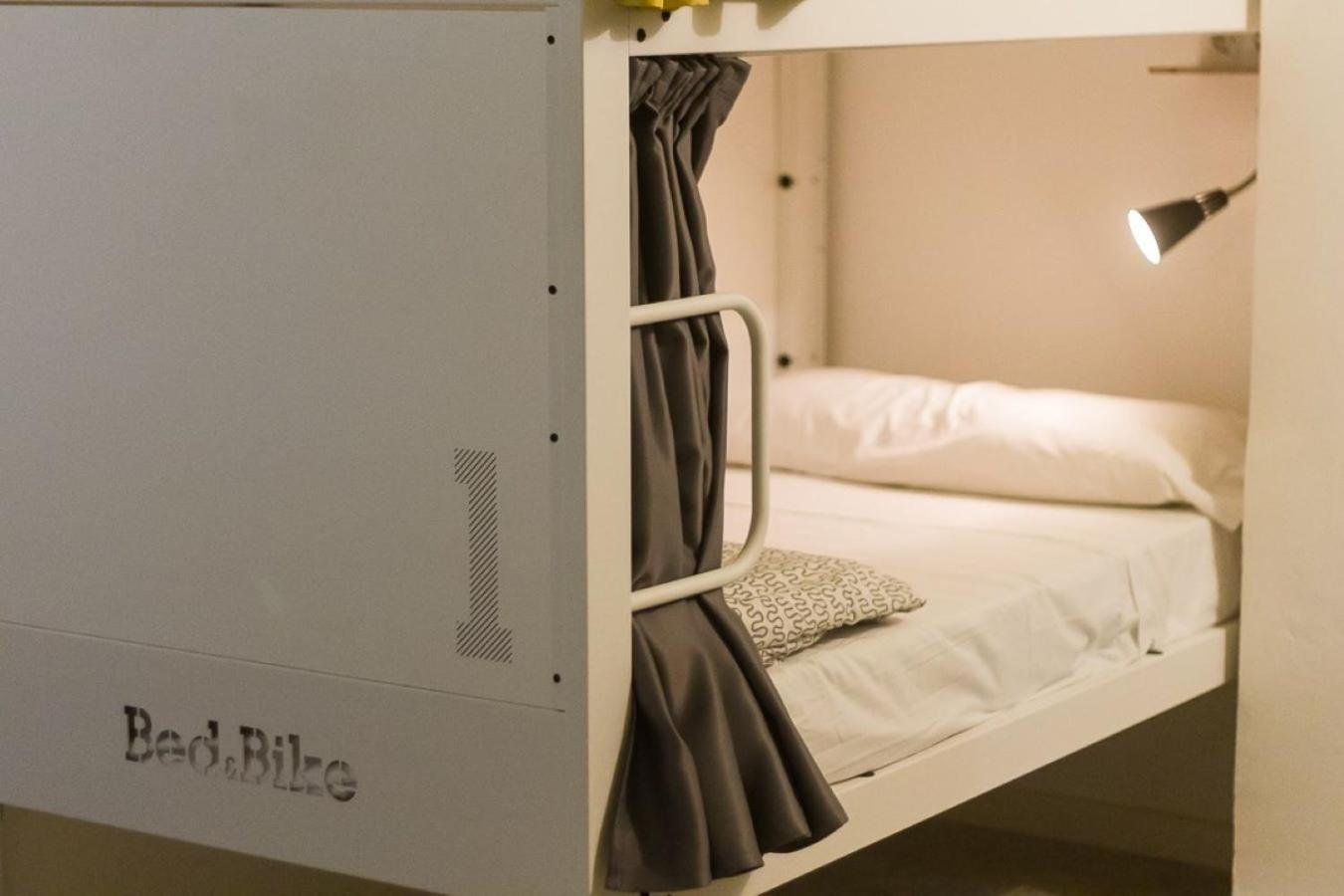 Bed & Bike Barcelona Hostel Luaran gambar