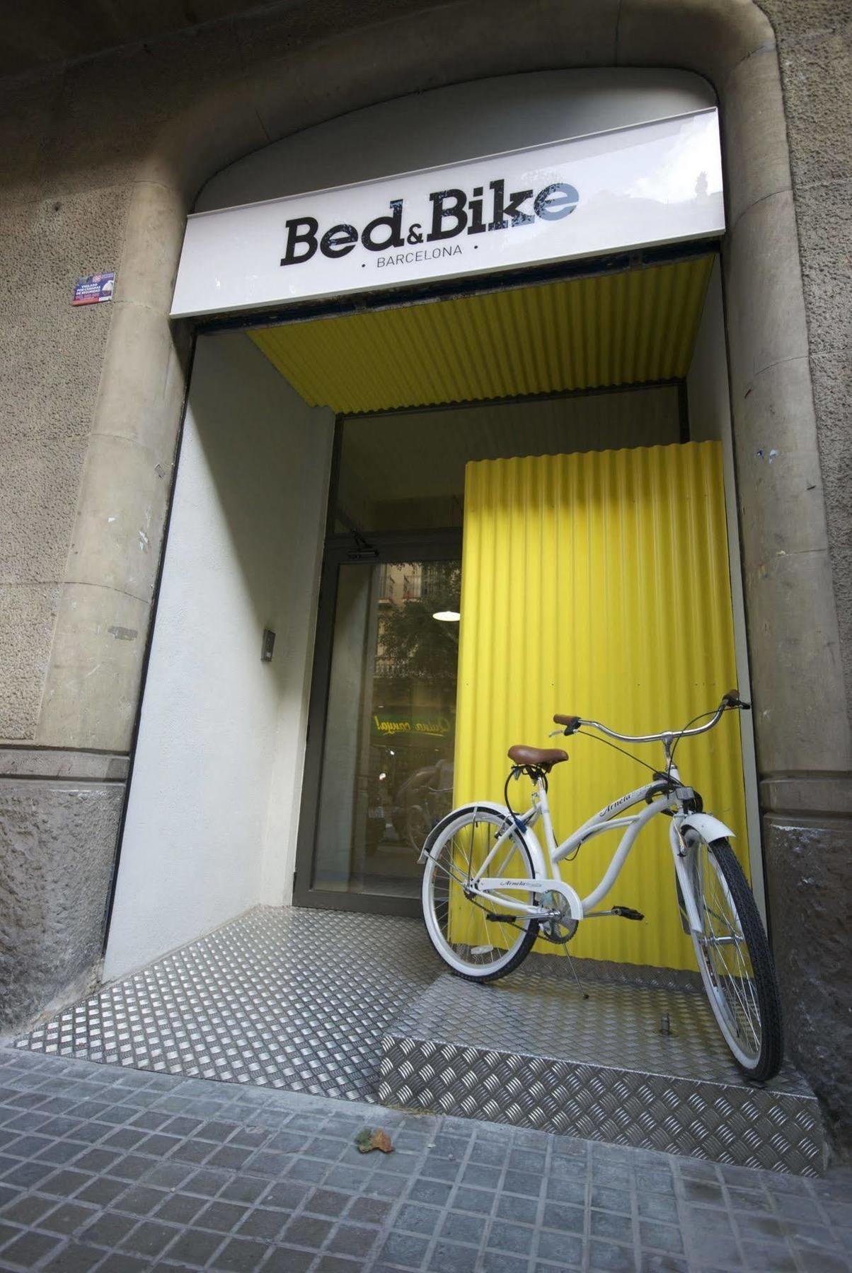 Bed & Bike Barcelona Hostel Luaran gambar