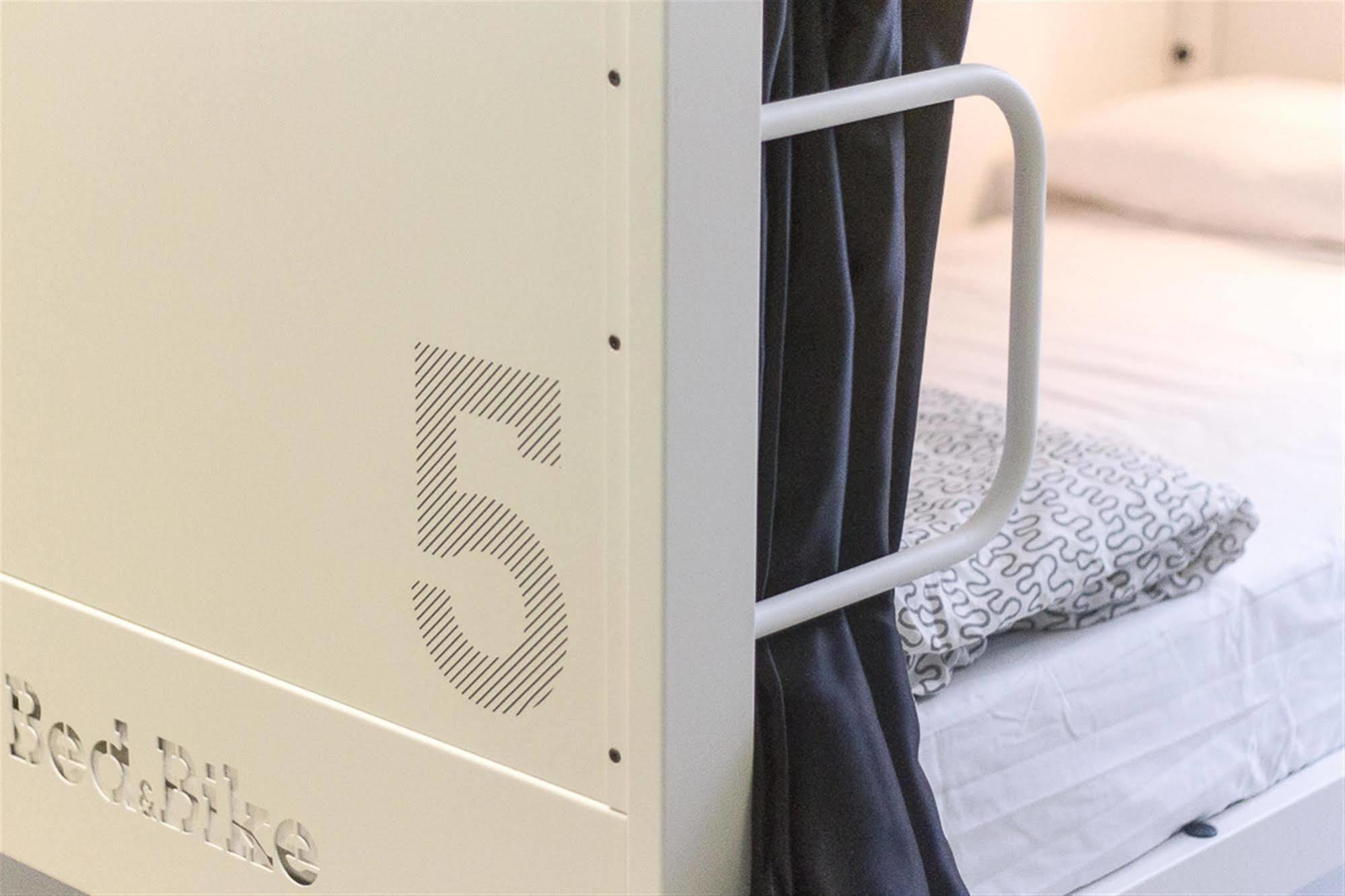 Bed & Bike Barcelona Hostel Luaran gambar